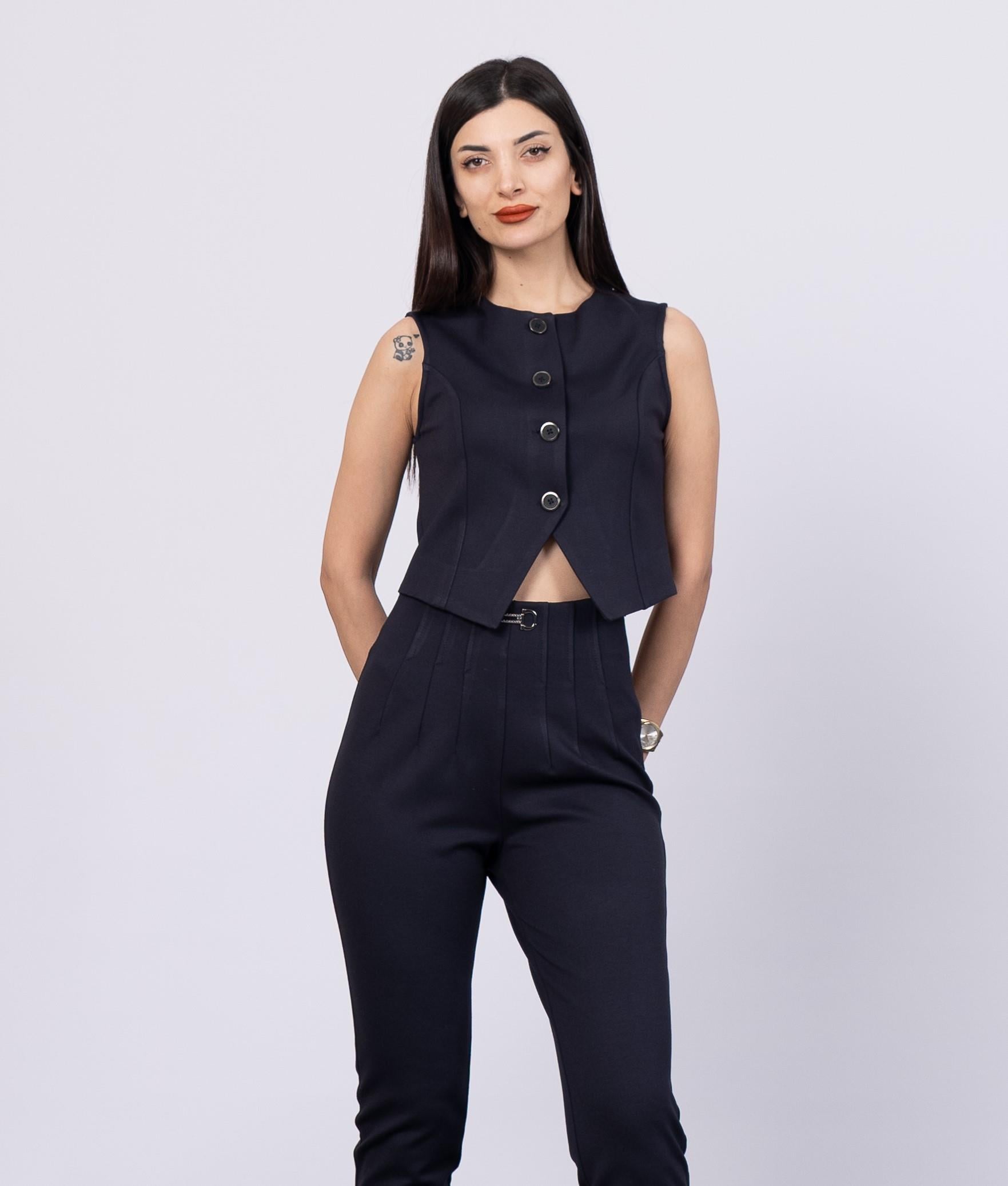 NICOLE UCU ÜÇGEN YELEK