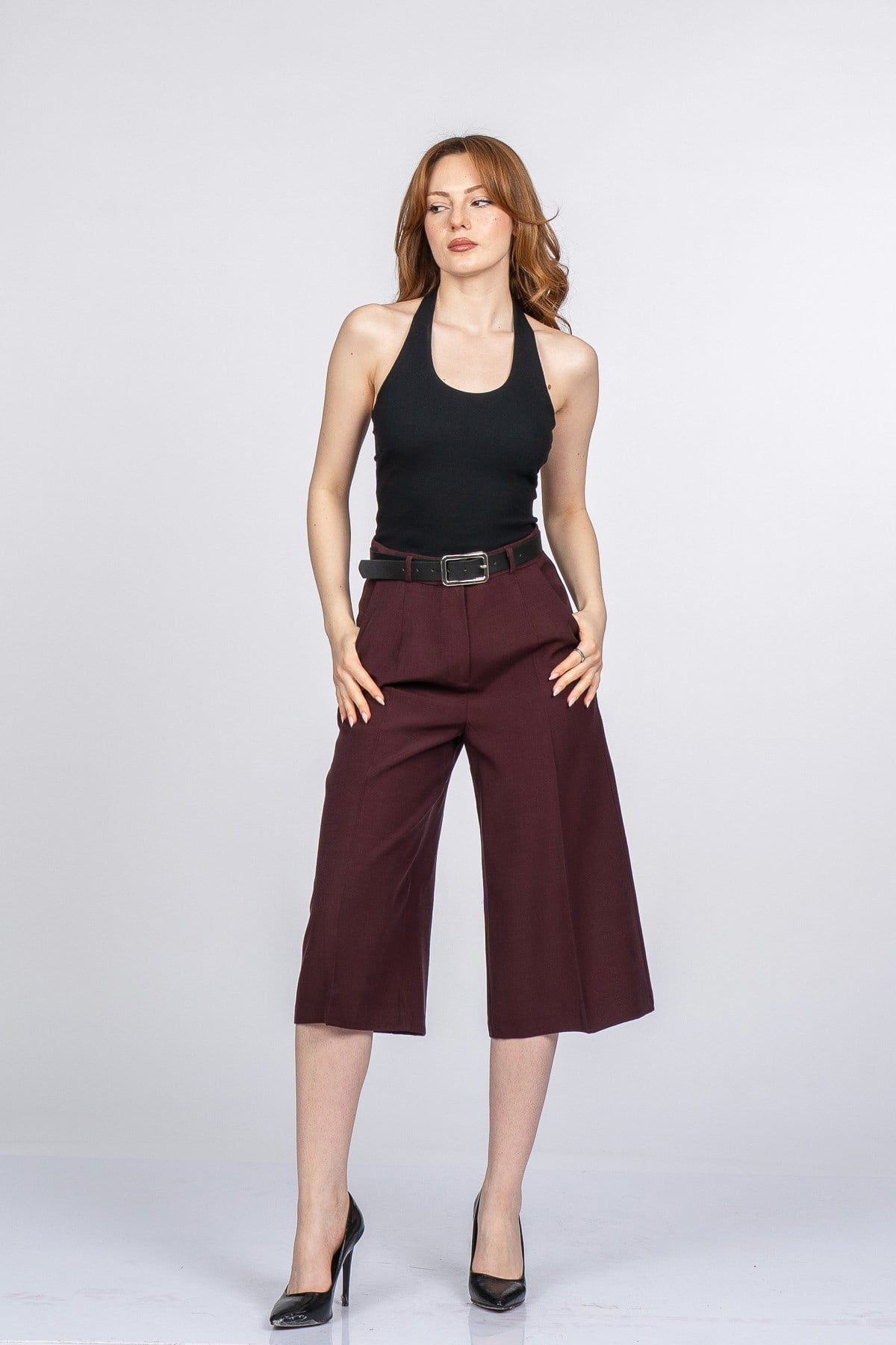 NIKKI KEMERLİ KISA PANTOLON