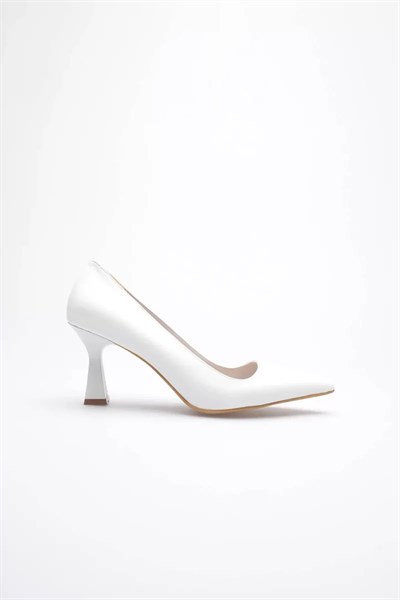 Beyaz Topuklu Kadın Stiletto TR20MS02B
