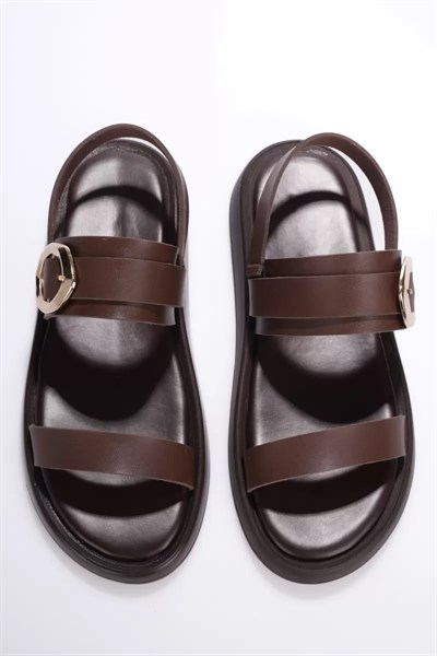 Kadın Acı Kahve 2cm Topuk Boyu Yazlık Rahat Sandalet TR27MY05C