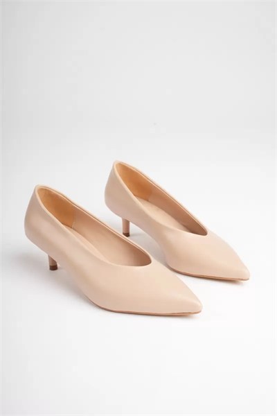 Kadın Bej 4 cm İnce Topuklu Stiletto TR05MS02B