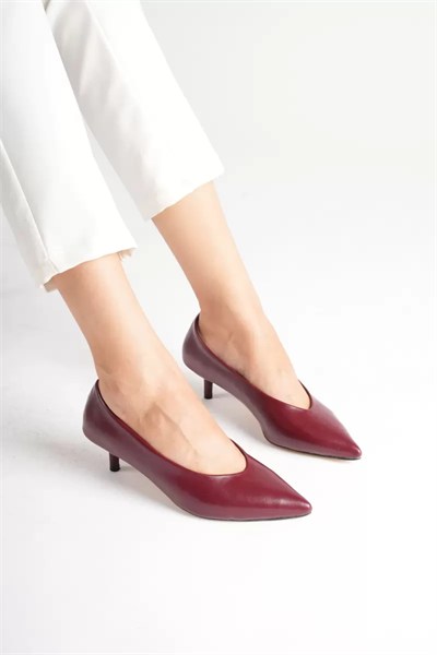 Kadın Bordo 4 cm İnce Topuklu Stiletto TR05MS02E