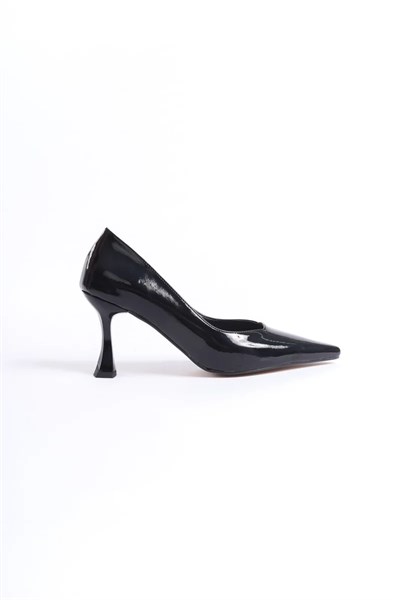 Kadın Siyah Rugan Stiletto TR08MS27A