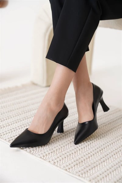 Kadın Siyah Stiletto TR12MS06A