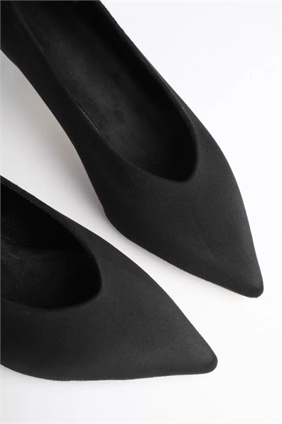 Kadın Siyah Süet 4 cm İnce Topuklu Stiletto TR05MS02F