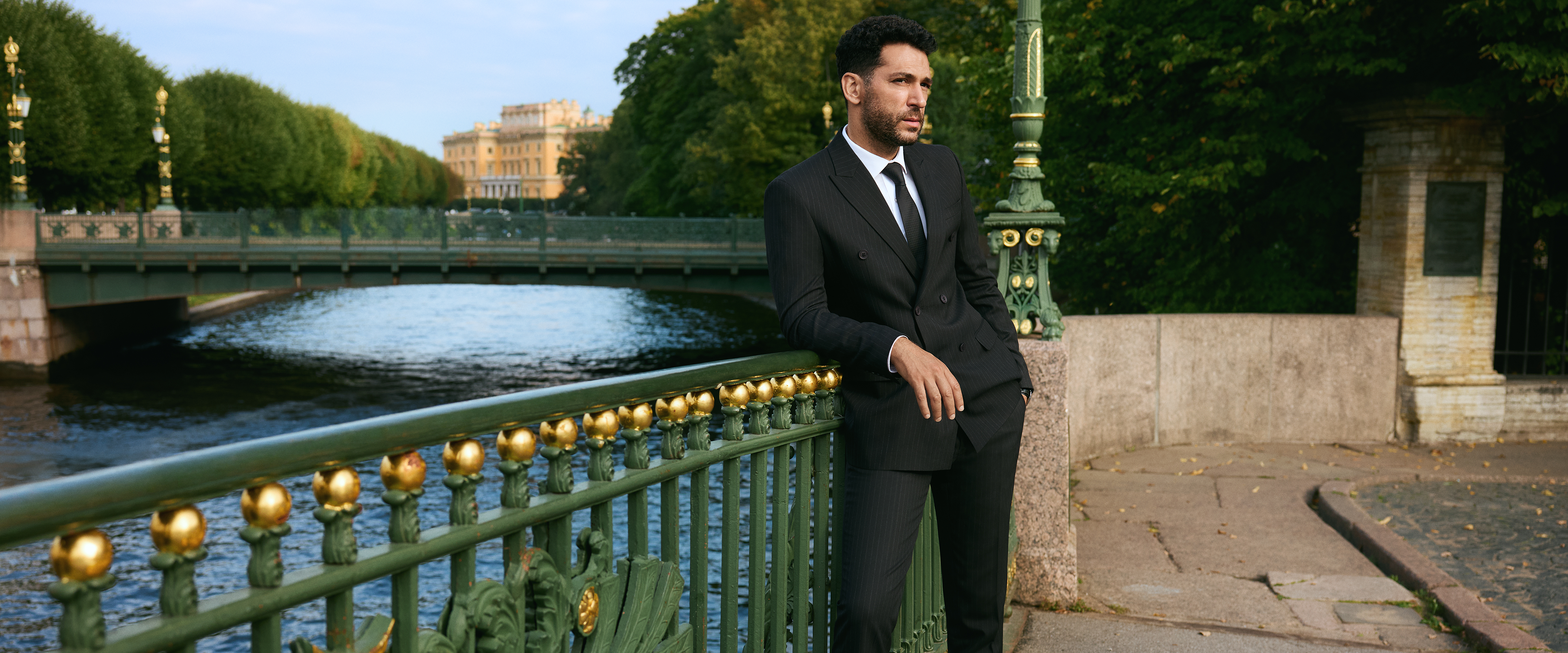 Kış Mevsimi İçin Takım Elbise Nasıl Seçilmeli?