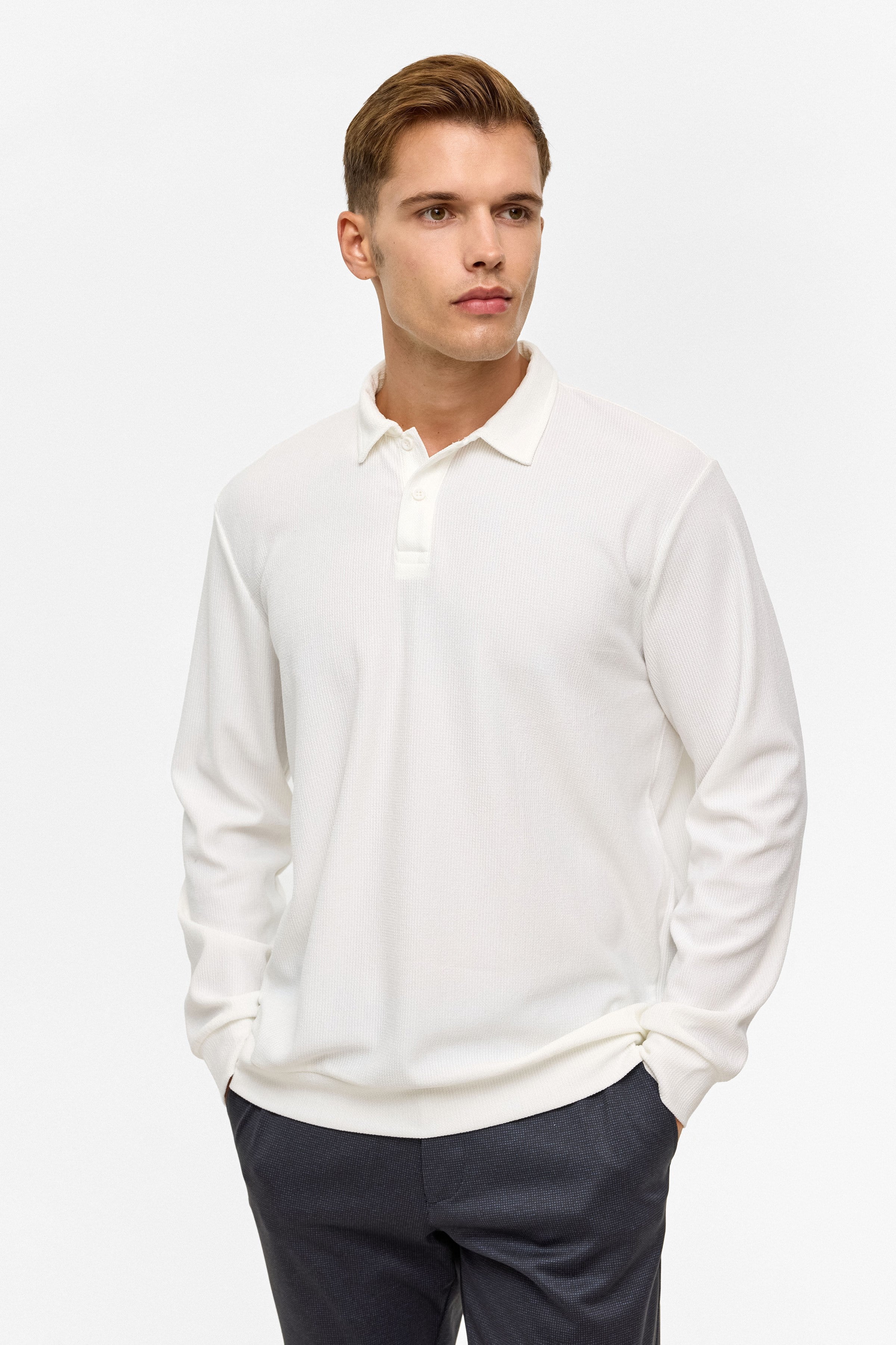 Süvari Beyaz Regular Düz Polo Yaka Sweatshirt