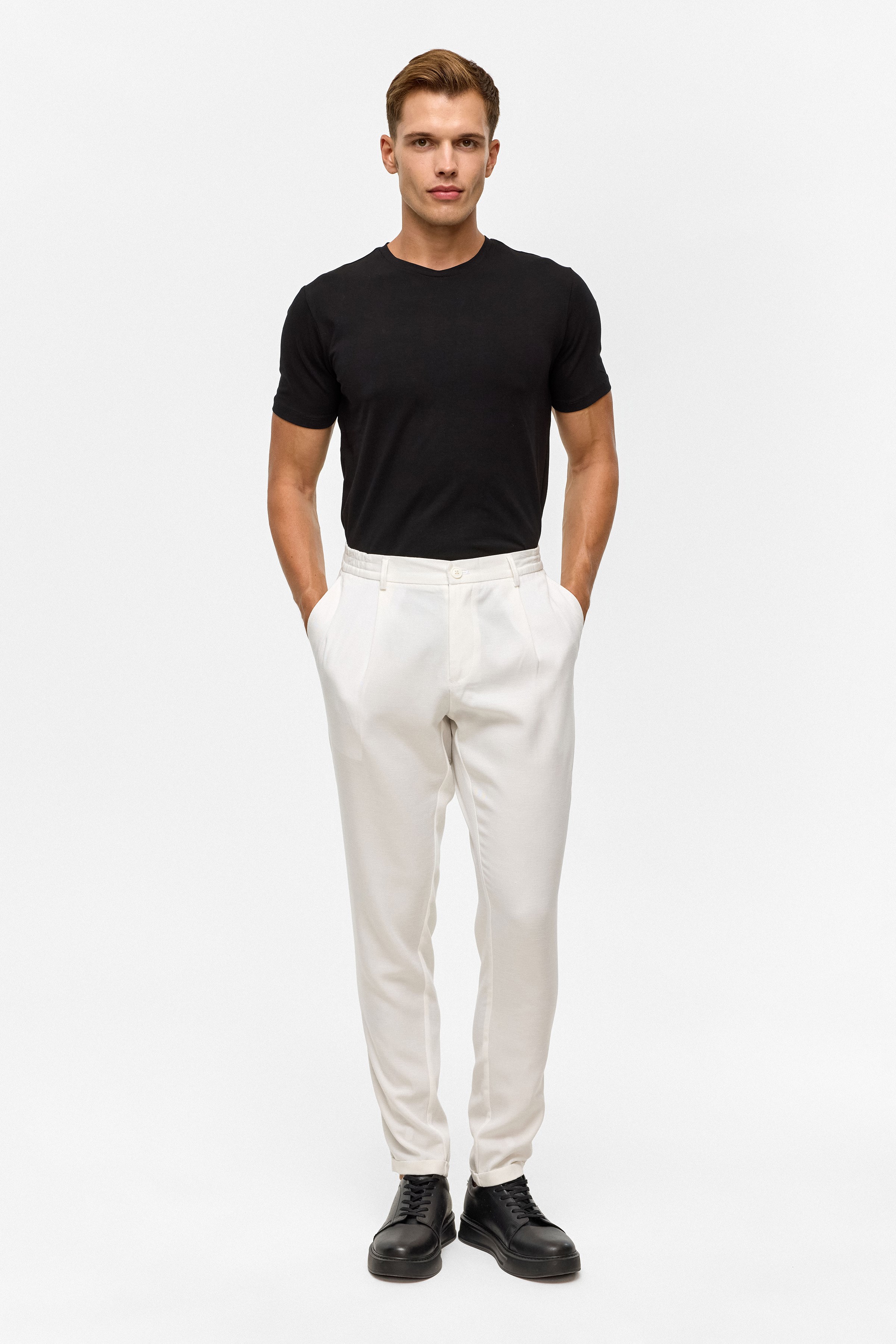 Süvari Beyaz Slim Armürlü Jogger Pantolon