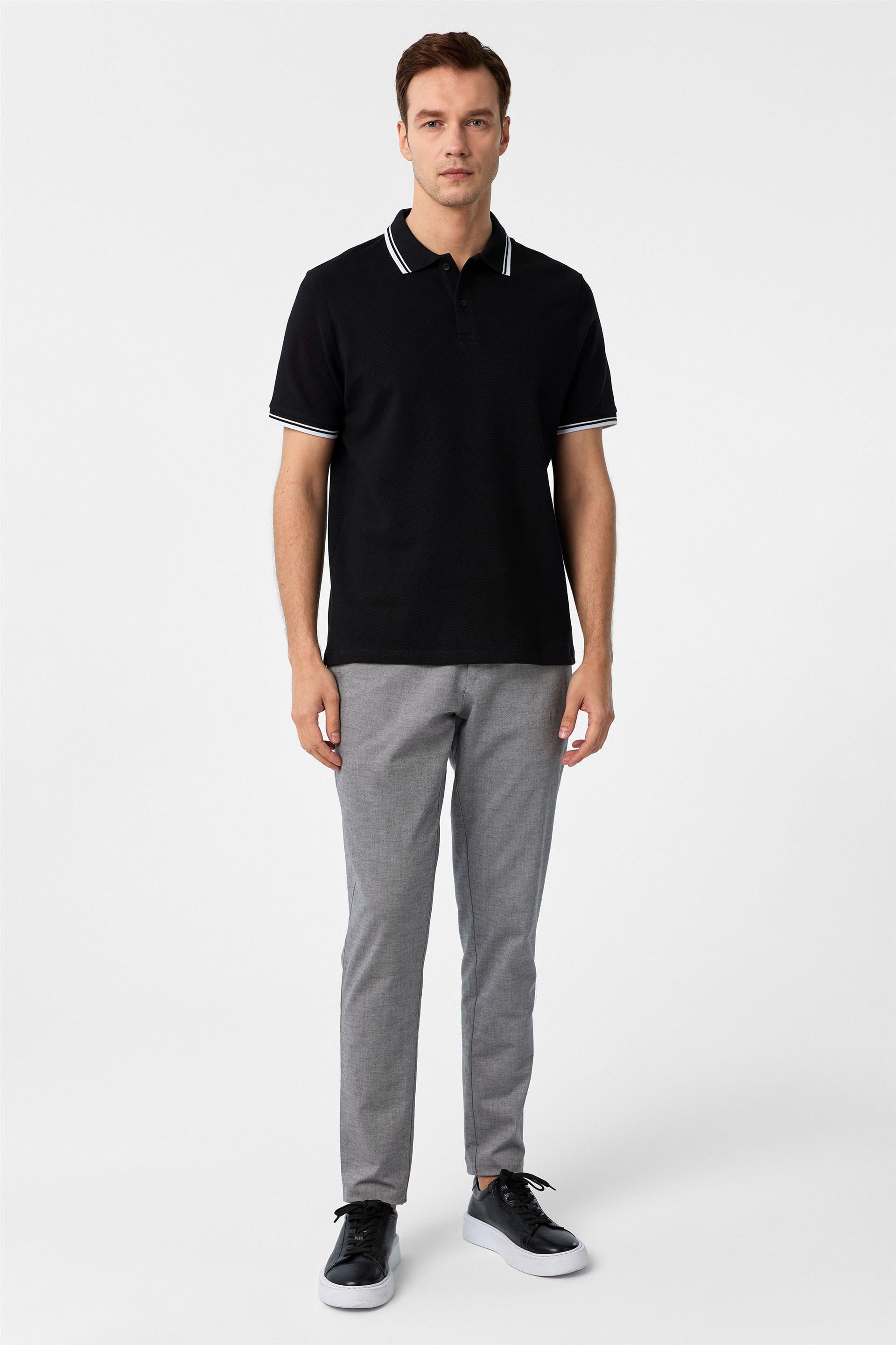 Siyah Regular Armürlü Polo Yaka Tişört