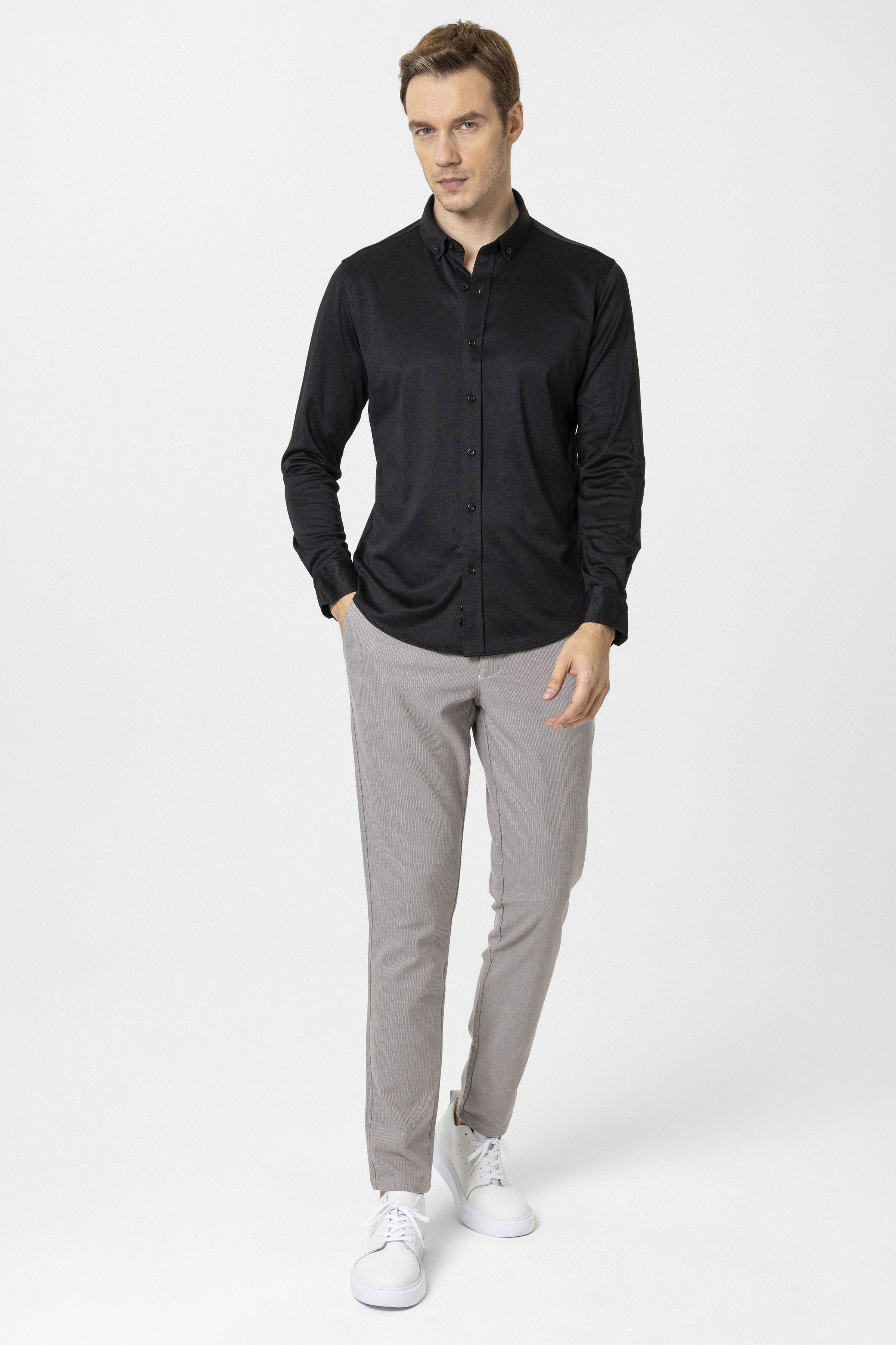 Süvari Siyah Slim Fit Armürlü Düğmeli Yaka Gömlek görsel 5