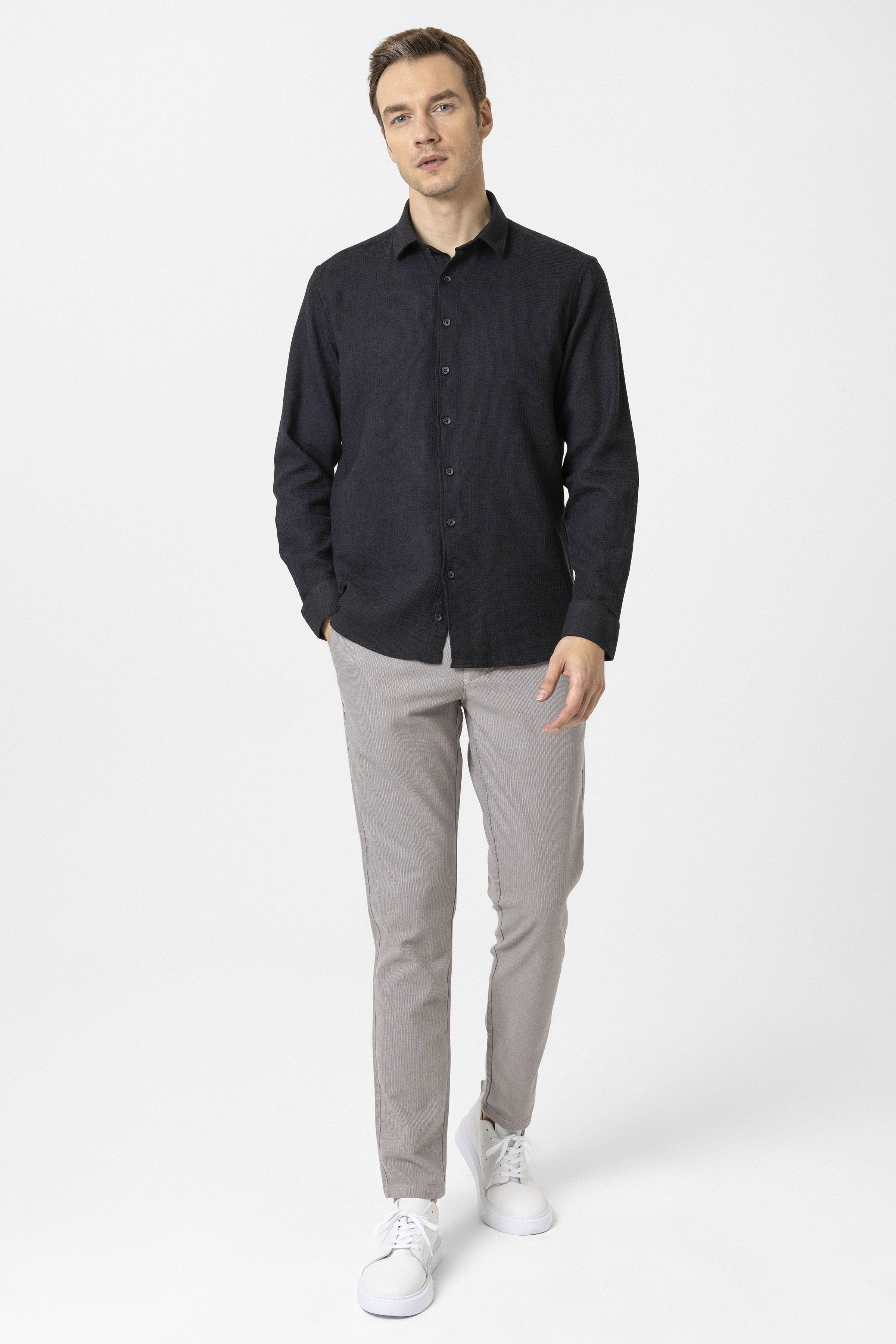 Süvari Siyah Slim Fit Desenli Klasik Yaka Gömlek görsel 5
