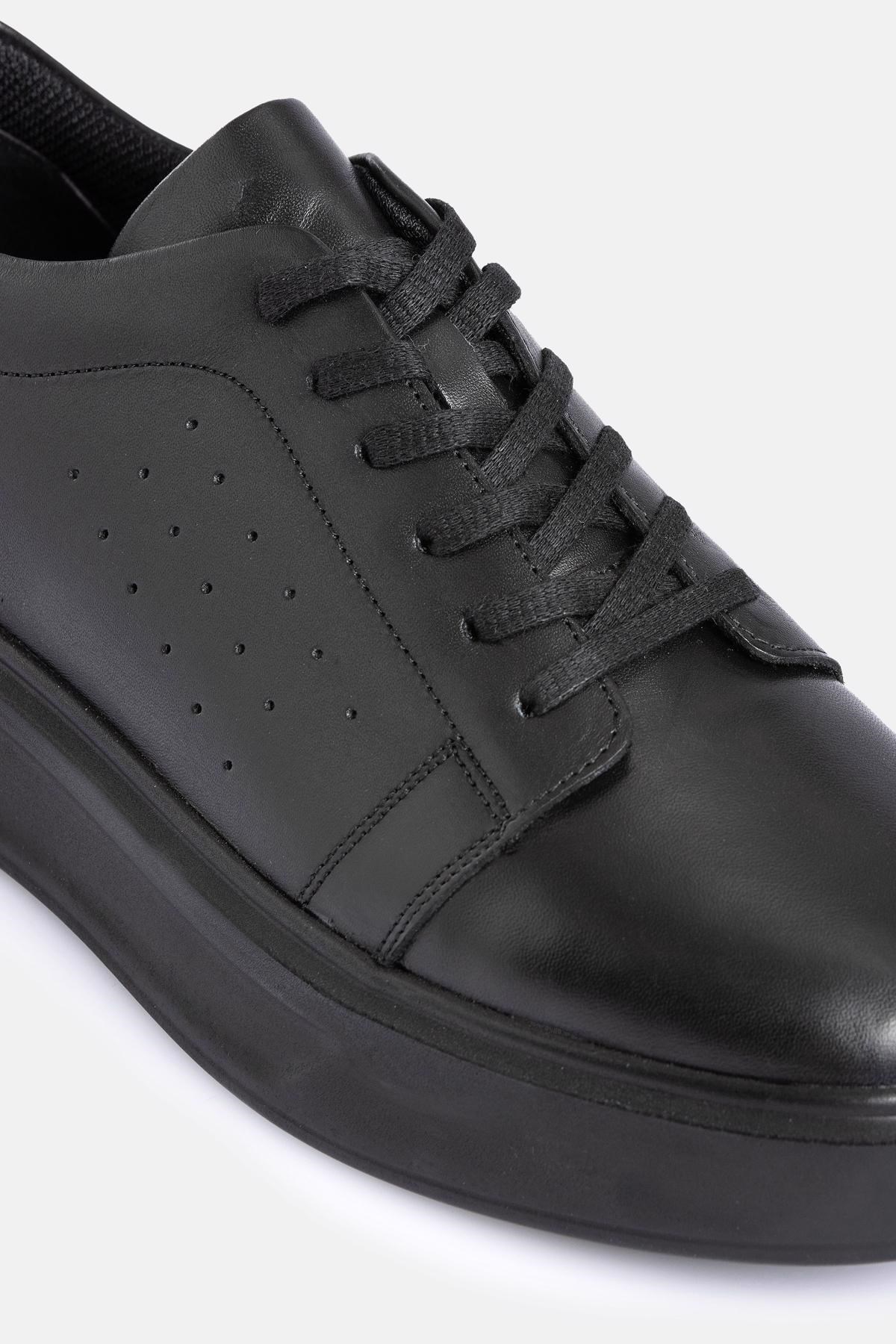 Siyah Sneakers Ayakkabı