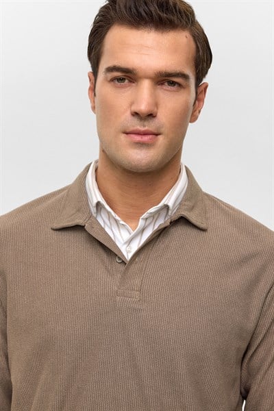 Açık Kahve Regular Düz Polo Yaka Sweatshirt