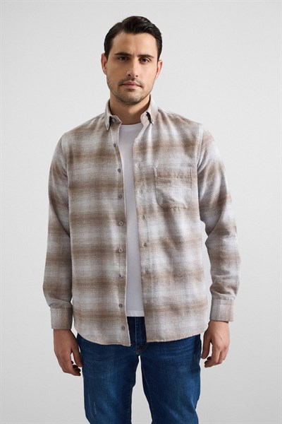 Bej Regular Düğmeli Yaka Kareli Casual Gömlek
