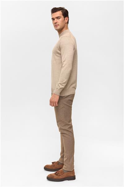 Bej Regular Düz Yarım Balıkçı Yaka Triko Kazak