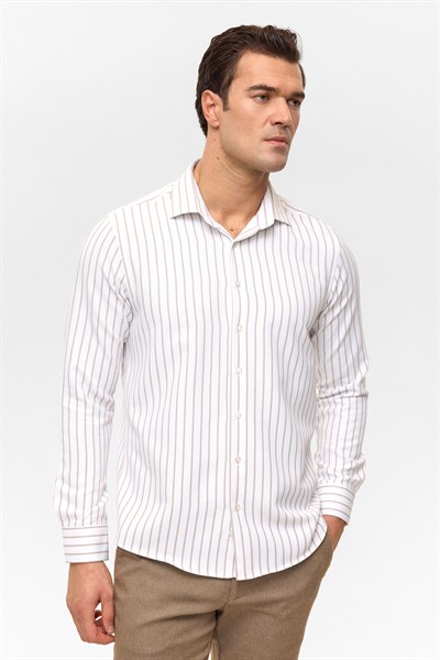 Bej Slim Çizgili Klasik Yaka Gömlek