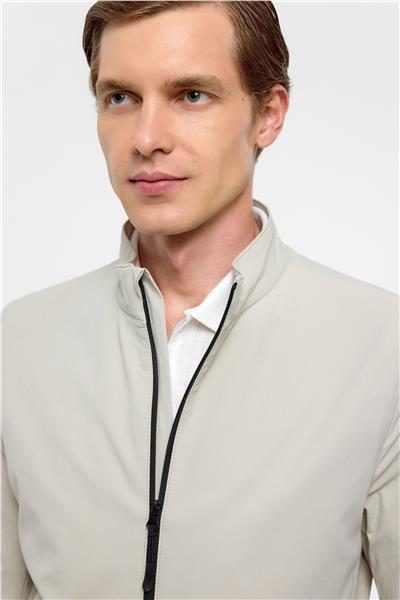 Bej Slim Düz Dik Yaka Mont