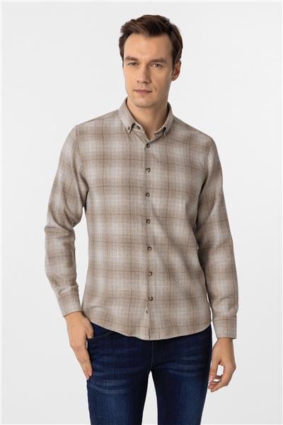 Bej Slim Fit Düz Düğmeli Yaka Gömlek
