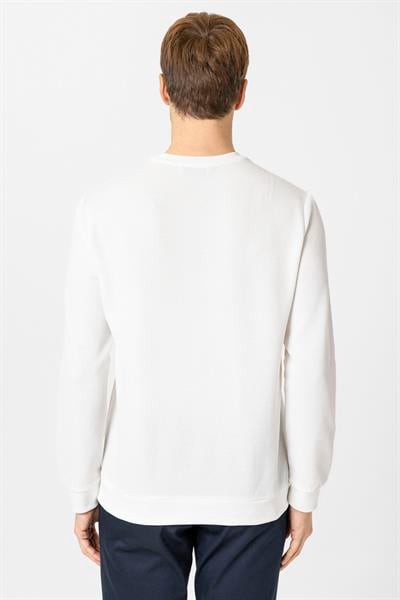 Beyaz Regular Armürlü Bisiklet Yaka Triko