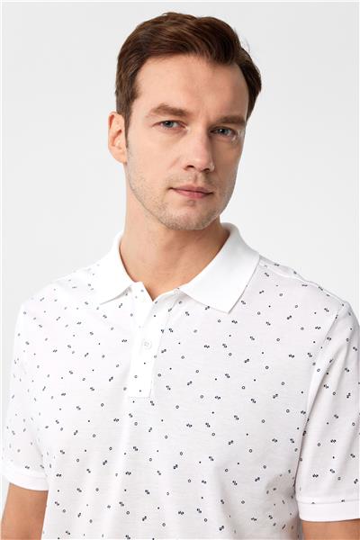 Beyaz Regular Baskılı Polo Yaka Tişört