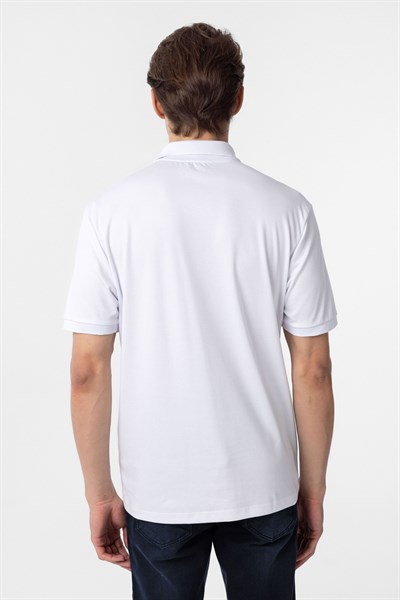 Beyaz Regular Baskılı Polo Yaka Tişört