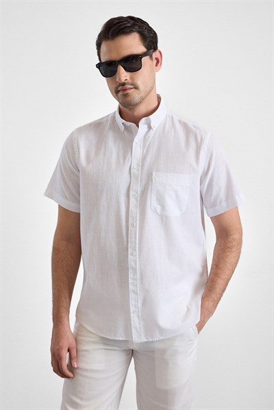 Beyaz Regular Düğmeli Yaka Düz Kısa Kollu Casual Gömlek