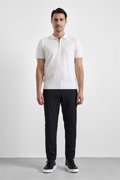 Beyaz Regular Düz Fermuarlı Polo Yaka Triko Tişört