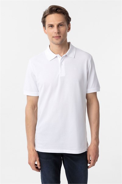 Beyaz Regular Düz Polo Yaka Tişört