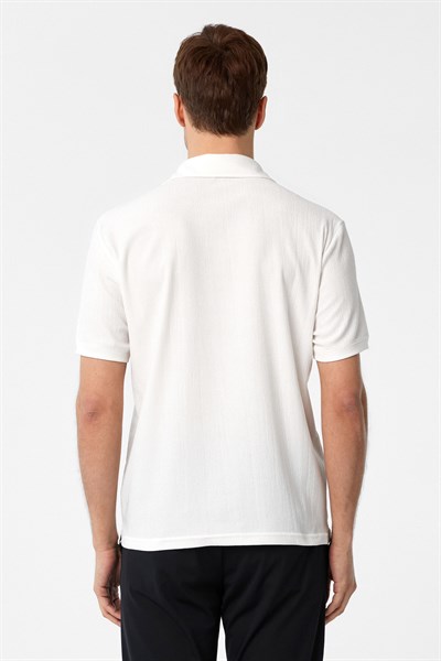 Beyaz Regular Düz Polo Yaka Tişört
