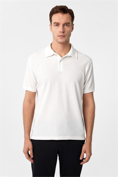 Beyaz Regular Düz Polo Yaka Tişört