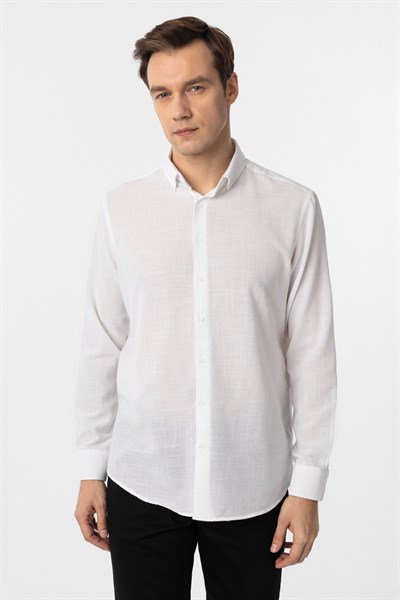 Beyaz Regular Fit Desenli Düğmeli Yaka Gömlek