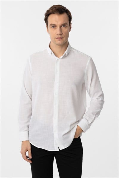 Beyaz Regular Fit Desenli Düğmeli Yaka Gömlek