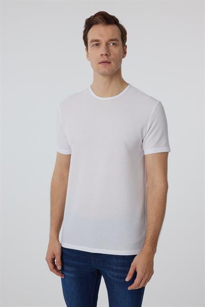 Beyaz Slim Fit Armürlü Bisiklet Yaka Tişört