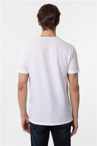 Beyaz Slim Fit Armürlü Bisiklet Yaka Tişört