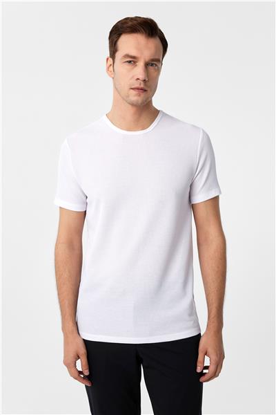 Beyaz Slim Fit Armürlü Bisiklet Yaka Tişört