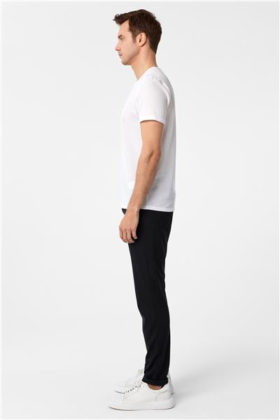 Beyaz Slim Fit Armürlü Bisiklet Yaka Tişört