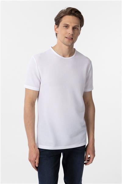 Beyaz Slim Fit Armürlü Bisiklet Yaka Tişört