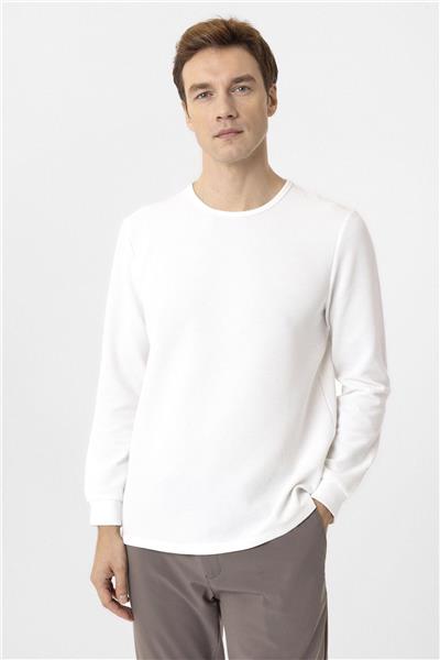 Beyaz Slim Fit Armürlü Bisiklet Yaka Triko Kazak