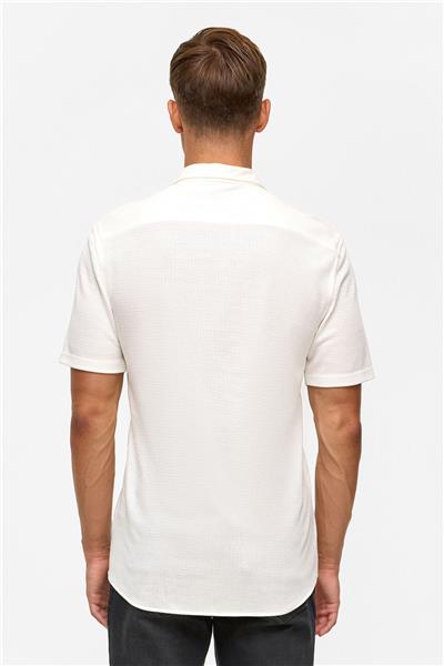 Beyaz Slim Desenli Apaş Yaka Gömlek