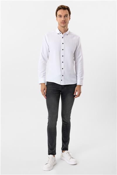 Beyaz Slim Fit Düz Düğmeli Yaka Gömlek
