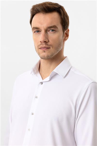Beyaz Slim Fit Düz Klasik Yaka Gömlek