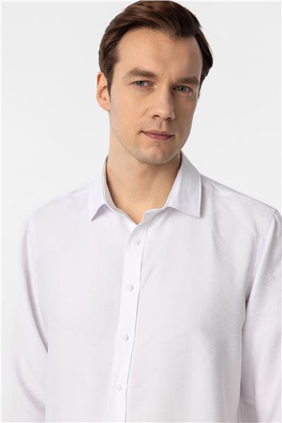 Beyaz Slim Fit Düz Klasik Yaka Gömlek