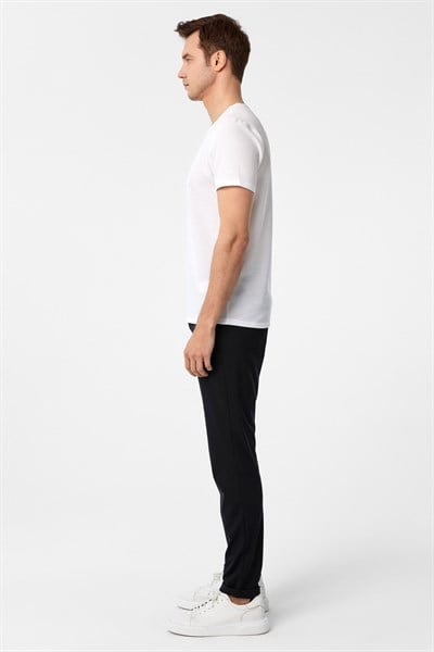 Beyaz Slim Fit Armürlü Bisiklet Yaka Tişört