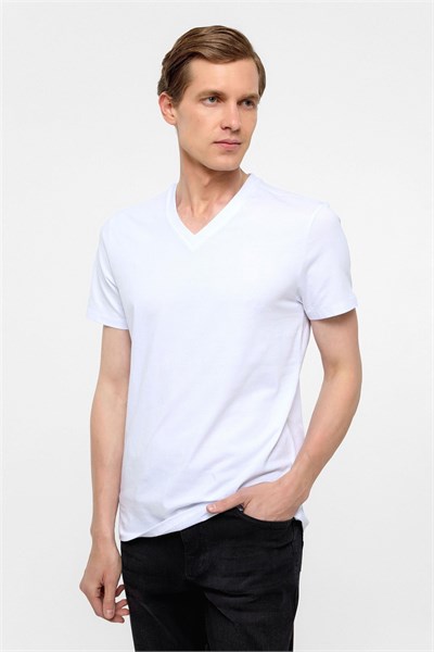 Beyaz Slim Fit Düz V Yaka Tişört