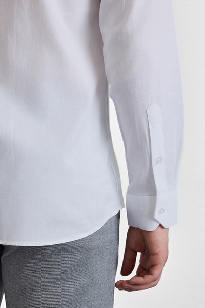 Beyaz Slim Klasik Yaka Düz Uzun Kollu Casual Gömlek