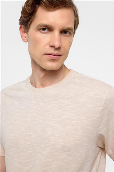 Ekru Regular Armürlü Bisiklet Yaka Tişört