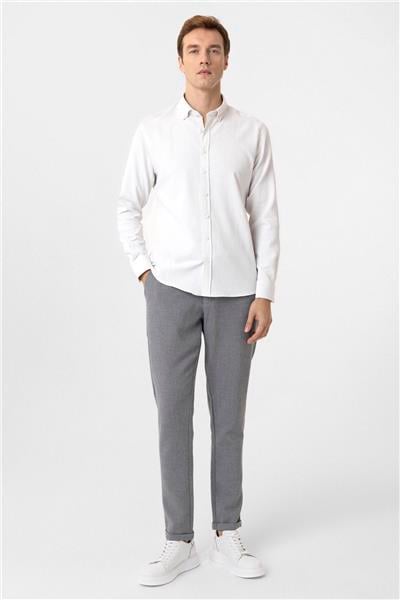 Ekru Slim Fit Desenli Düğmeli Yaka Gömlek