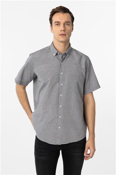 Gri Regular Fit Desenli Düğmeli Yaka Kısa Kollu Gömlek