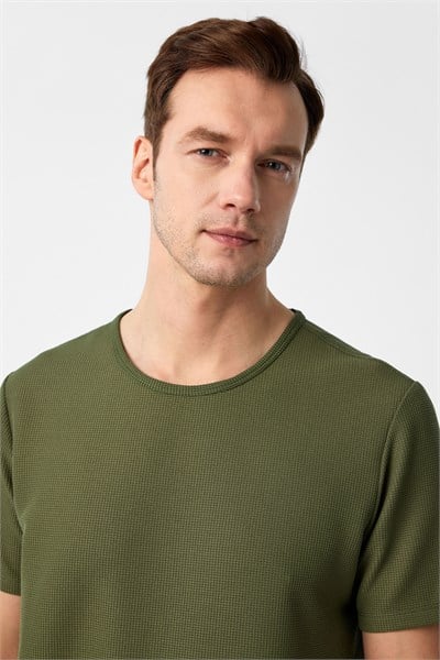 Haki Slim Fit Armürlü Bisiklet Yaka Tişört