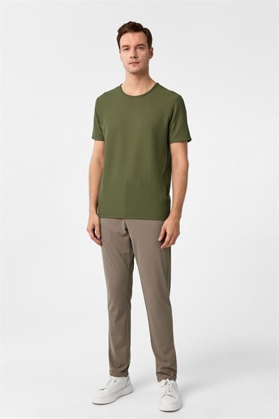 Haki Slim Fit Armürlü Bisiklet Yaka Tişört